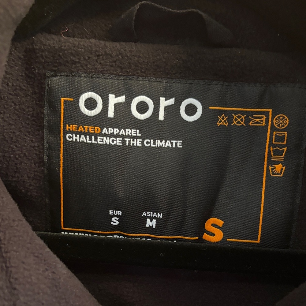 WOMEN'S HEATED FLEECE VEST 
Ororo Black Heated Vest with Battery - Picture 3 of 14